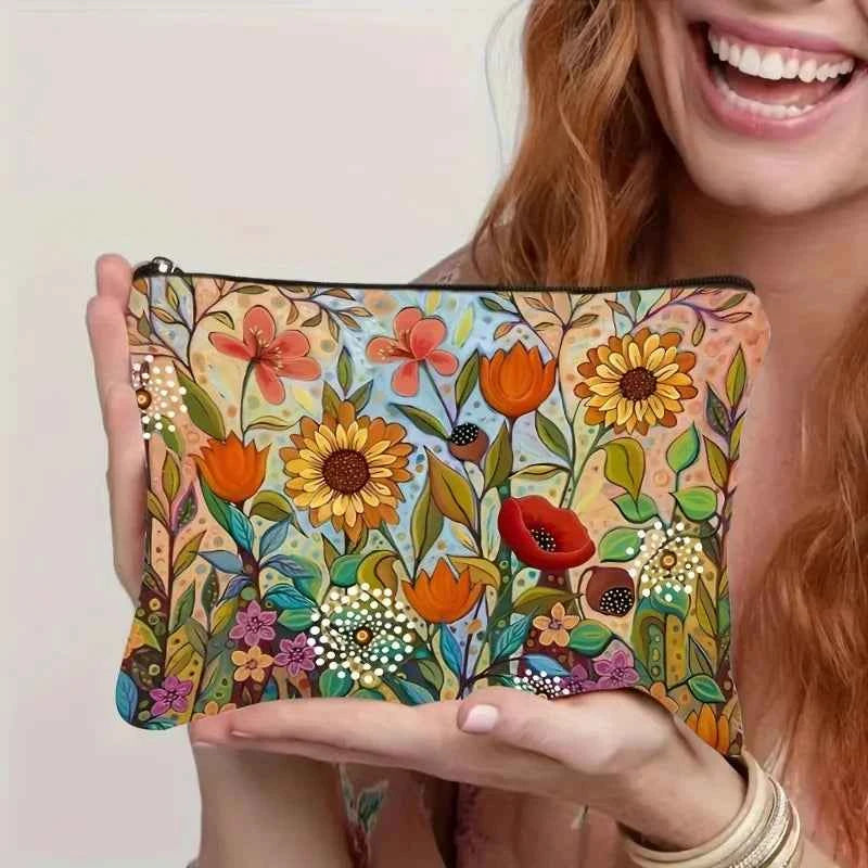 Floral Charm Makeup Bag - Stylish Zipper Pouch for Jewelry & Essentials Storage