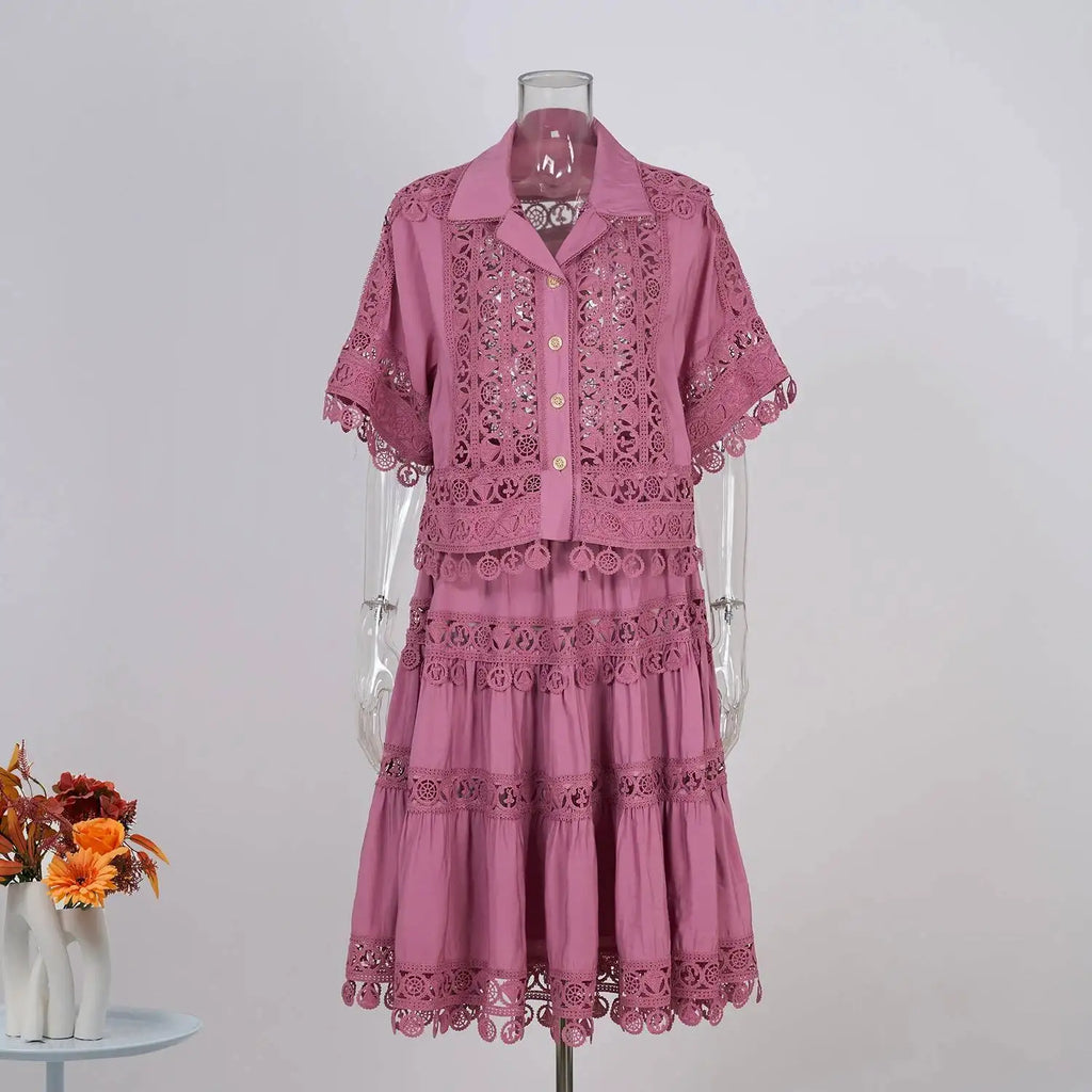 Quality Loose Hollow Out Dress Two Piece Set Women's Shirt Short Skirt Set Embroidered Lace Crop Tops Pleated Skirts Suits 2pcs
