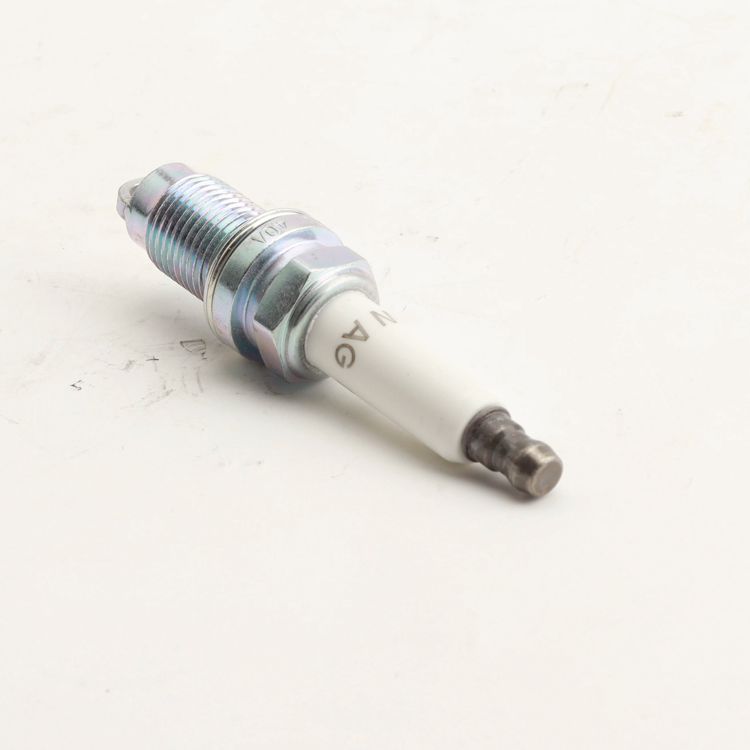 4pcs 03C905601B Platinum Spark Plug For VW Passat Audi A1 A3 Golf Polo Seat Skoda 03C905601A 03C 905 601B SIZFR6B8EG