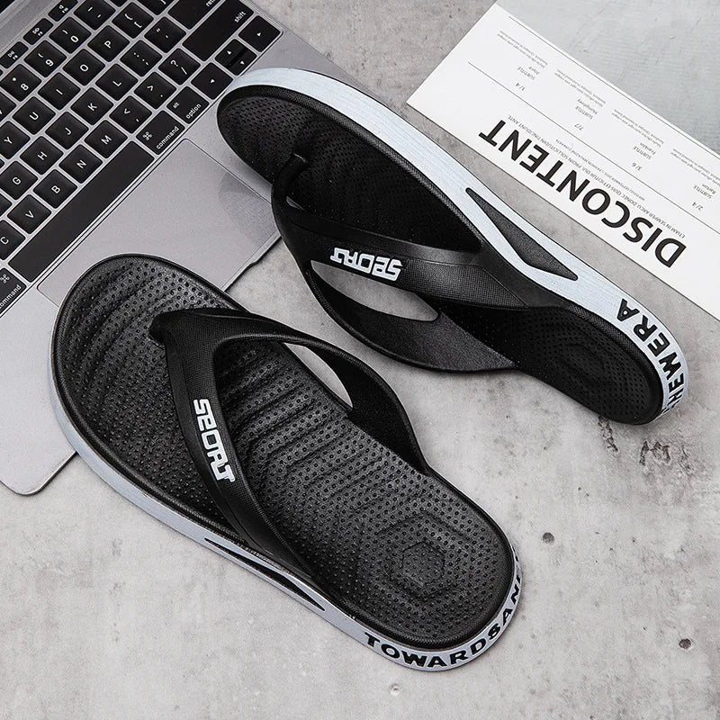 Wholesale Men's Flip Flops Non-Slip Beach Slippers - Outdoor Sandals Breathable Fashion Summer for Men