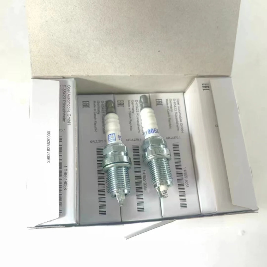Spark Plug For Opel Vauxhall Astra Insgnia Zafira Vectra 1.4L 1.6L 1.8L 95519058