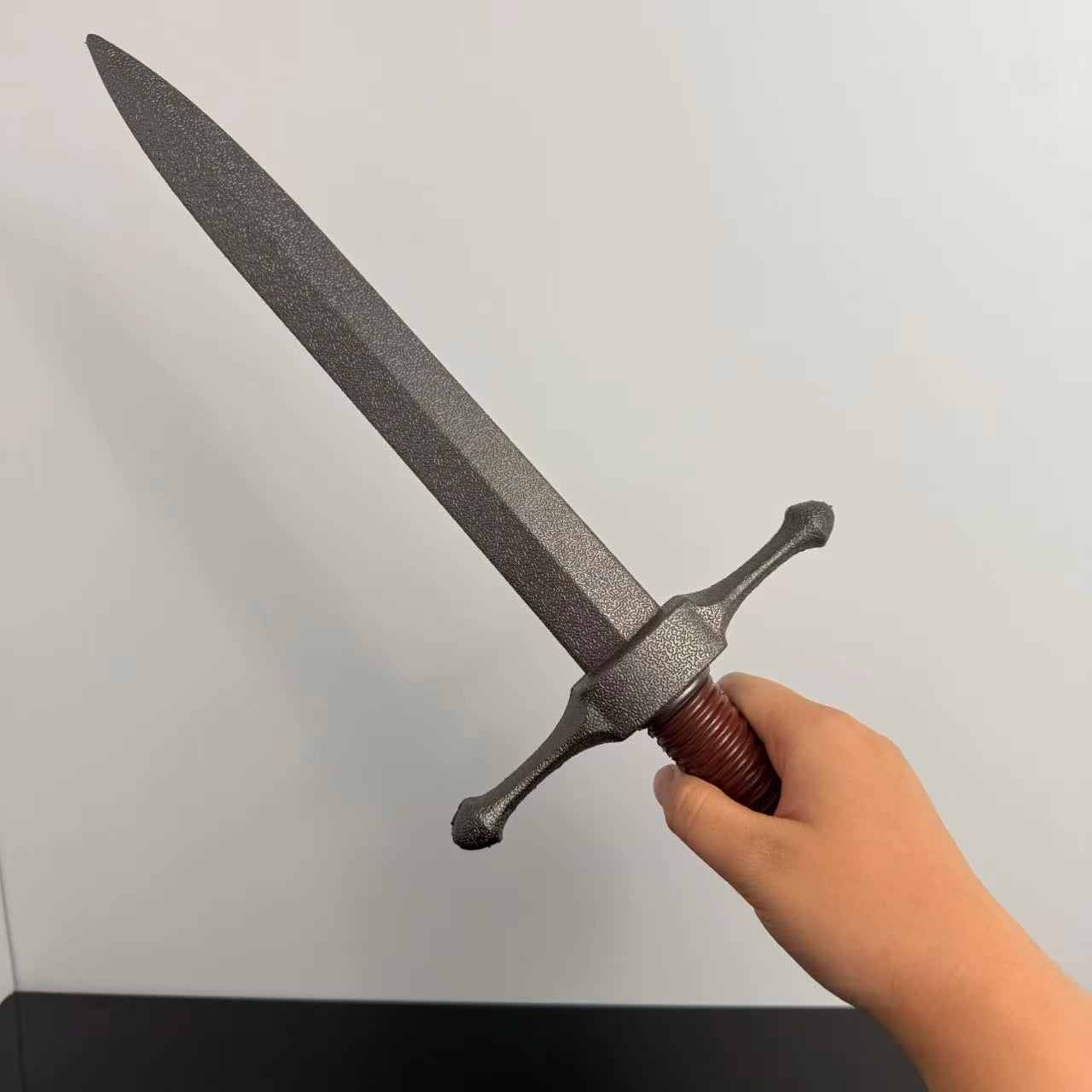 41cm Dermatoglyph PU Sword Stage Performance Western Short Sword Foam Swords Safety Cosplay Prop Desk Ornaments Toys for Boys
