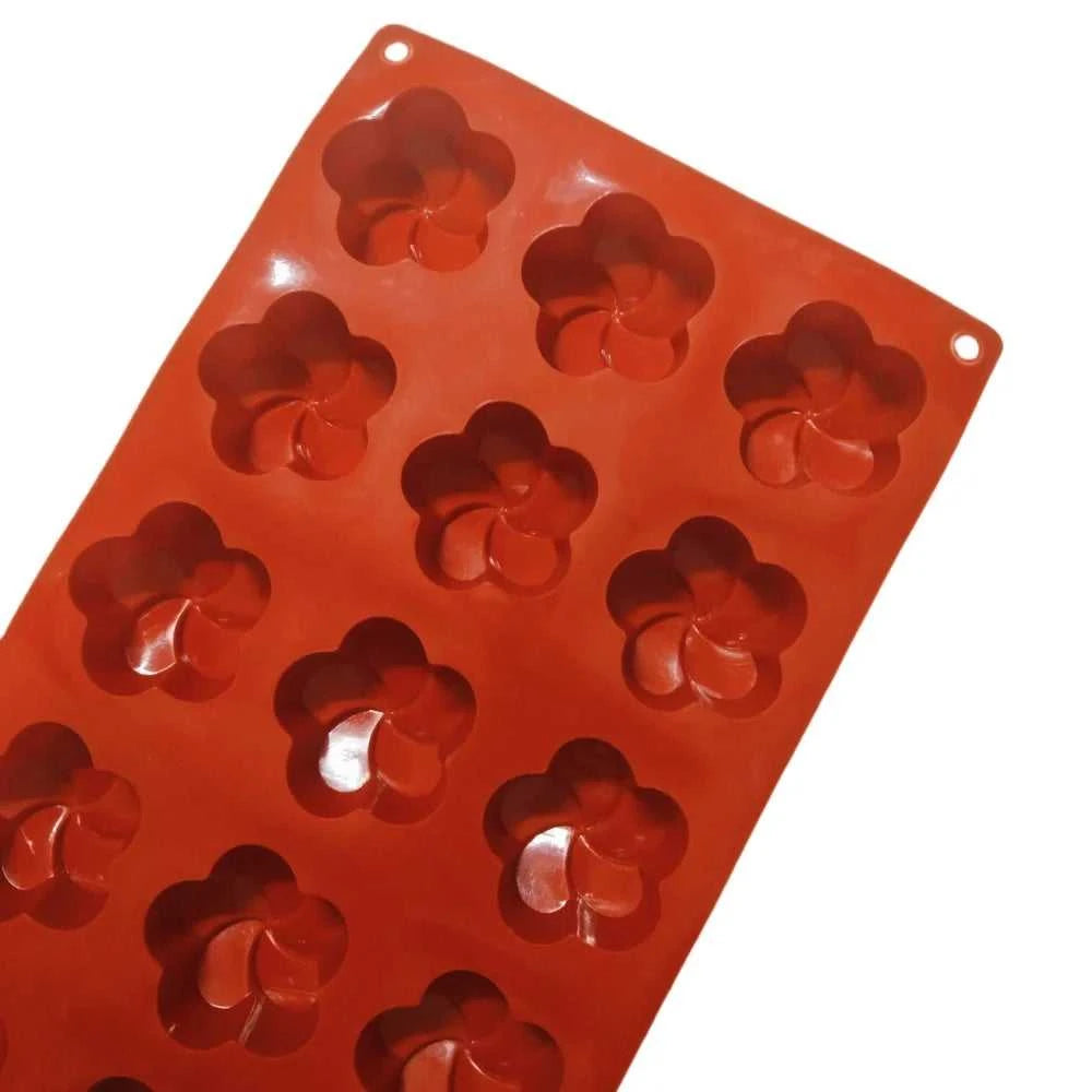 15 Hole Windmill Flower Shape Silicone Chocolate Mold DIY Ice Tray Multi-function Kitchen Baking Tools French Dessert Cake Mold The jack market .AU The jack market .AU Home $ 25 14:200004889#DGMJ040-5