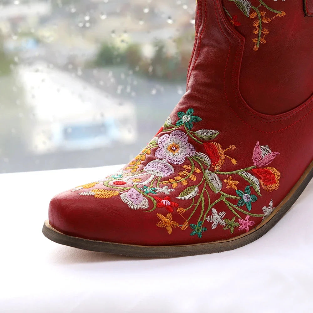Women Cowboy Boots Luxury Embroidery Pointed Toe Winter Boots Ladies Shoes Comfortable Designer Botas Outdoor Skidproof Wearable