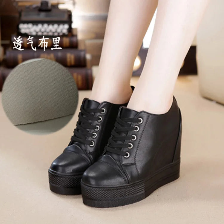 High Top Women's Casual Shoes Leather Casual Sneaker Hidden Increased Ladies Ankle Boots New Plush Woman Platform Boots Botines