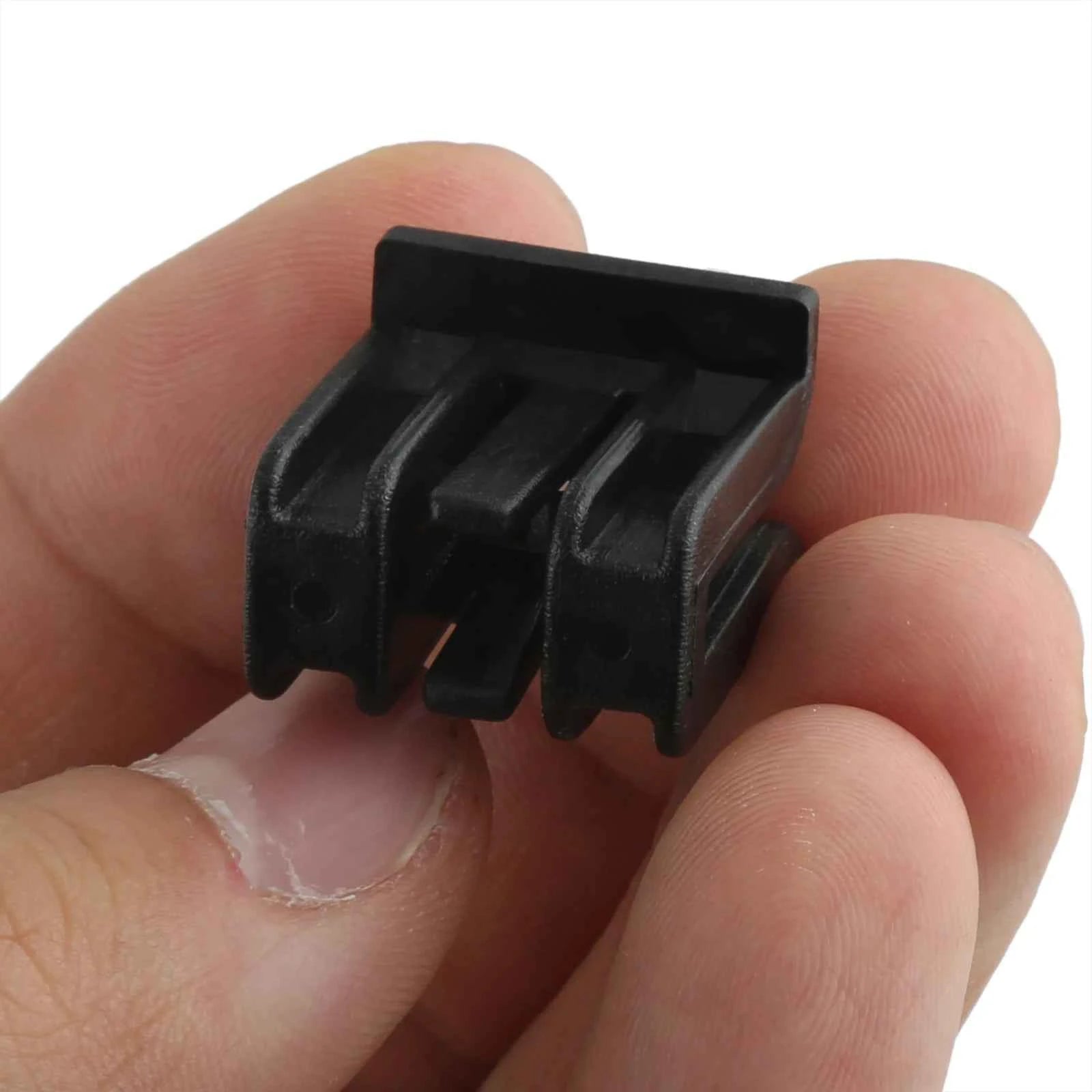 5Pcs Car Clips for Nissan Tiida Teana Livina D50 R50 Wiper Under The Decorative Plate Deflector Racks Subcatching Clip