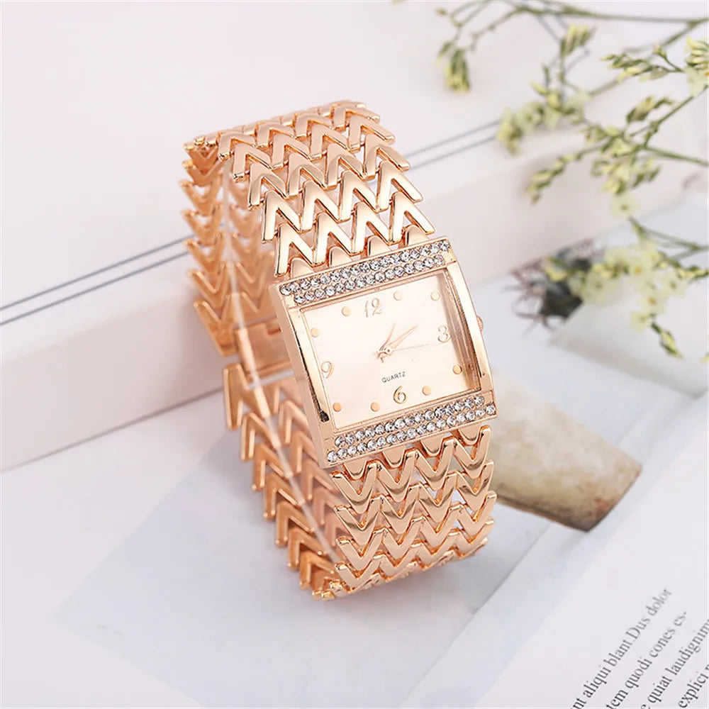 Luxury Golds Ladies Square Diamond Watch - Elegant Stainless Steel Quartz Timepiece for Fashion-Forward Women