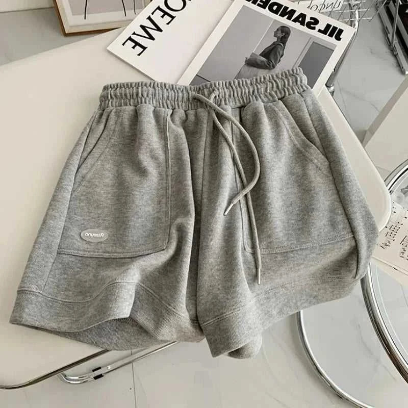 Women's Wide-Leg Drawstring Shorts – Loose Fit Mid-Waist Casual Sports Shorts with Pockets The jack market .AU The jack market .AU Woman Fashion Shorts $ 52 14:771#green;5:361386