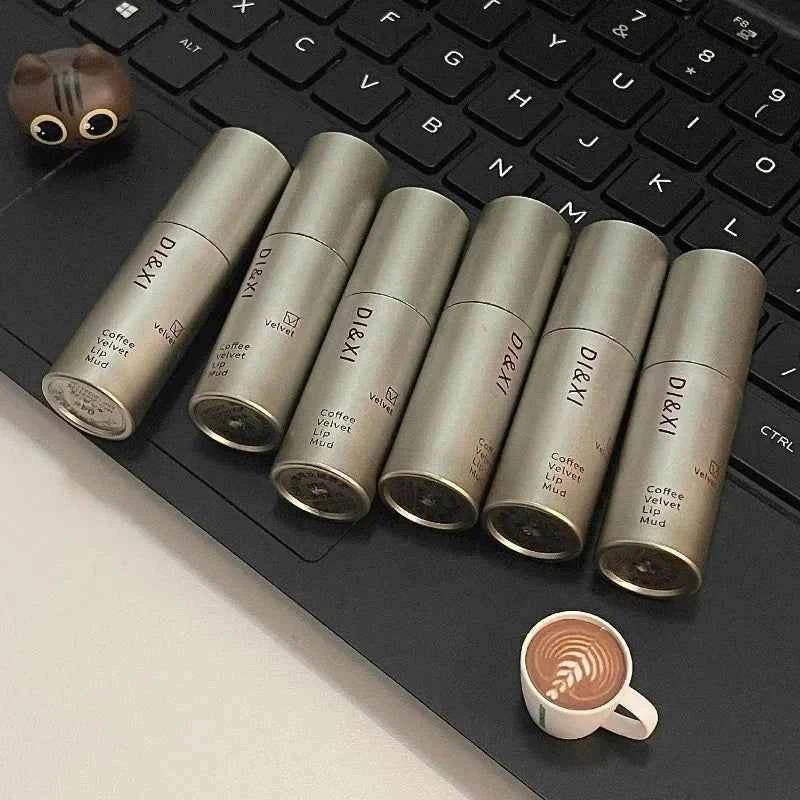 Dark Brown Velvet Matte Lip Gloss - Waterproof Liquid Lipstick for Confident Nude Coffee Brown Lips