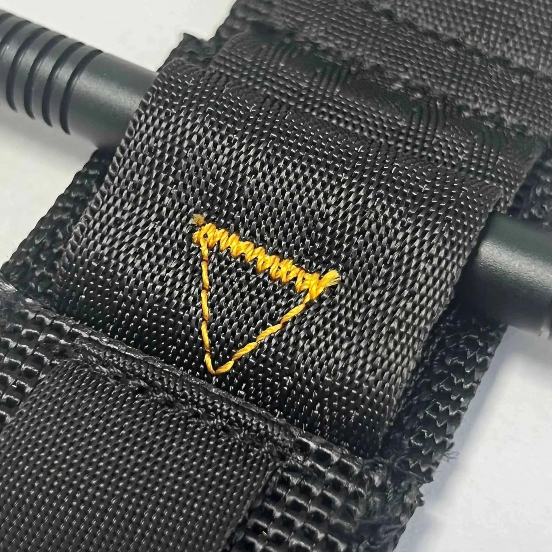 SOF spinning tourniquet bandage, fifth generation aluminum alloy solid metal rod triangle buckle, fast hemostasis for injuries