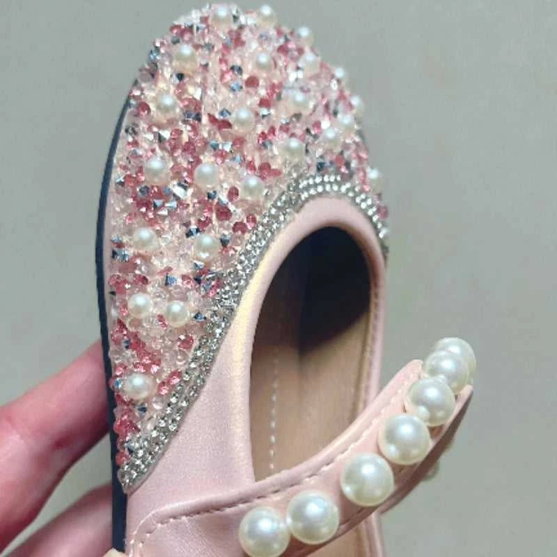 Spring Autumn Girls Leather Shoes Fashion Pearl Rhinestone Little Girl Shoes Soft Bottom Kids Princess Shoes The jack market .AU The jack market .AU Mum & Kids: Essential Products for Every Family $ 44 14:350853;200000124:200000333#CN35 insole 21.7cm