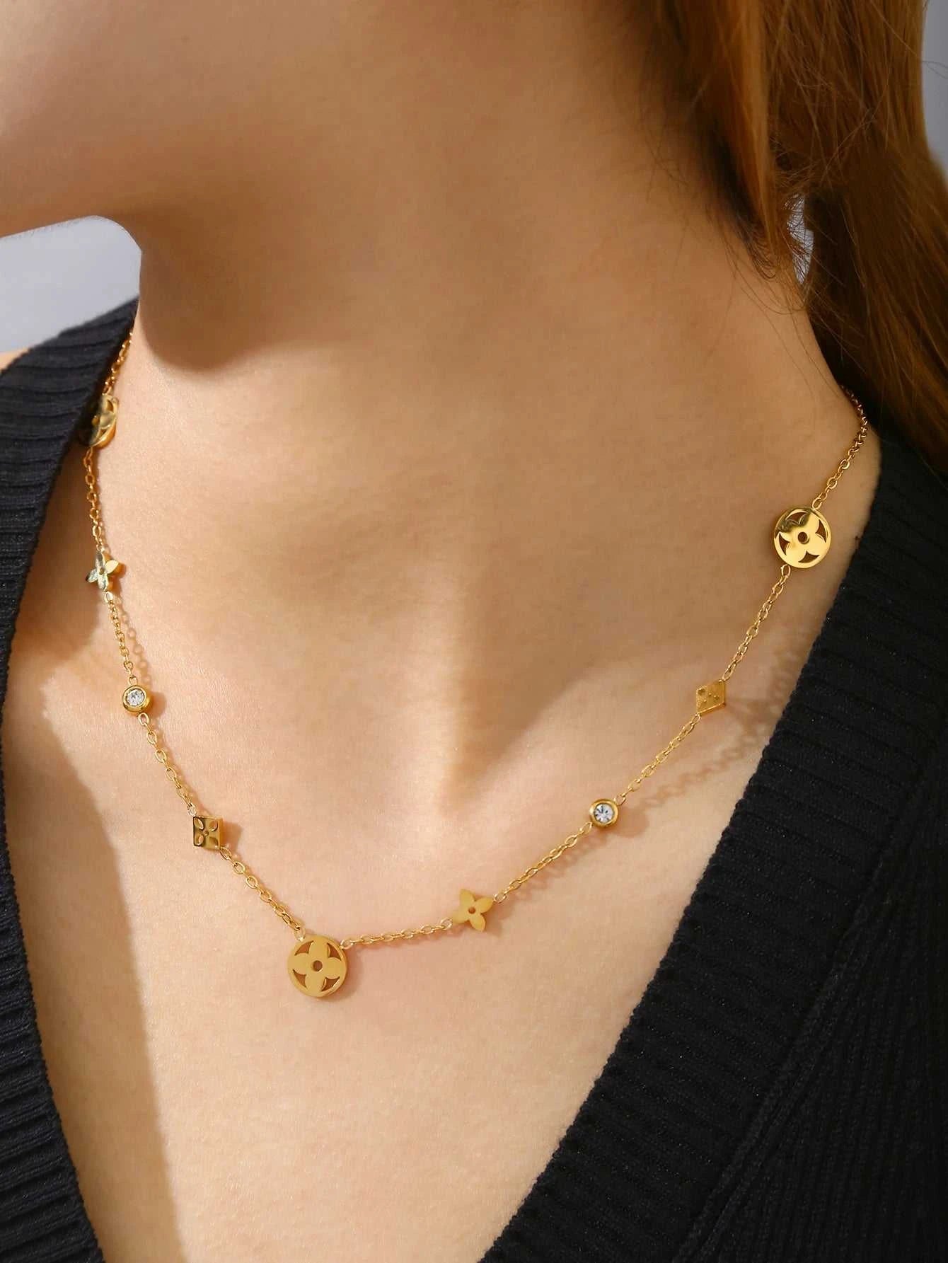 Fashionable Minimalist Stainless Steel Four-Leaf Clover and Lucky Flower Zirconia-Inlaid Necklace and Bracelet Jewelry Gift Set The jack market .AU The jack market .AU Jewellery & Chains $ 49 200001033:361180#Bracelet