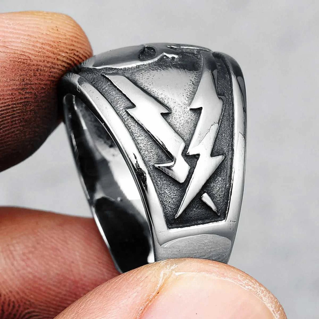 Lightning Skull Men Ring 316L Stainless Steel Skeleton Rock Punk Warrior Rings Rap for Rider Male Boyfriend Jewelry Best Gift The jack market .AU The jack market .AU Jewellery & Chains $ 50 200000369:200000296;200000783:29#R924-Lightning Skull